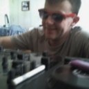 Thomas Gold vs D-Unity - Fucking Reach Out (Guena Reality Mashup)