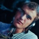 AV - Heartbeat of the Maniacs ()