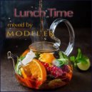Model\'er - Lunch Time 17 ()