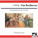 Daniela Ruso - Sonata for piano No. 30, Op. 109 E  Major: Vivace ma non troppo ()