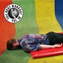 Dachshund & Quenum - Wurlitzer & Cocktail