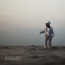 Hevi Mi - Astronaut ()